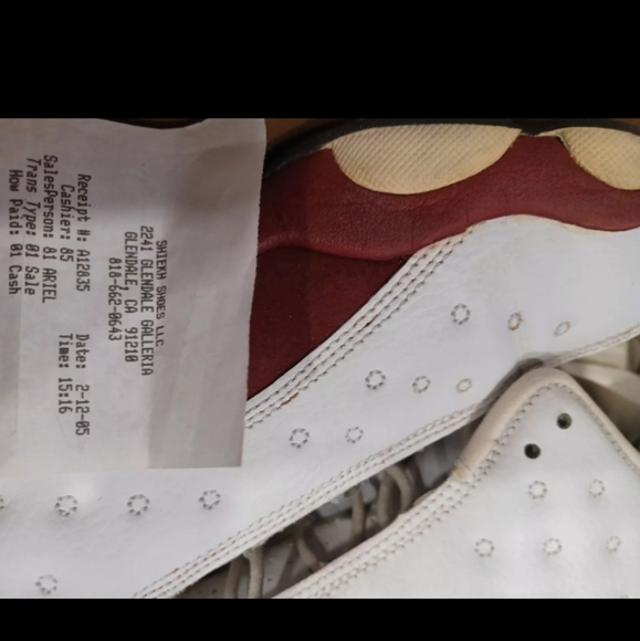 Nike retro 13 size 6y dark red and white. Used in great shape with box and recei - Picture 13 of 13